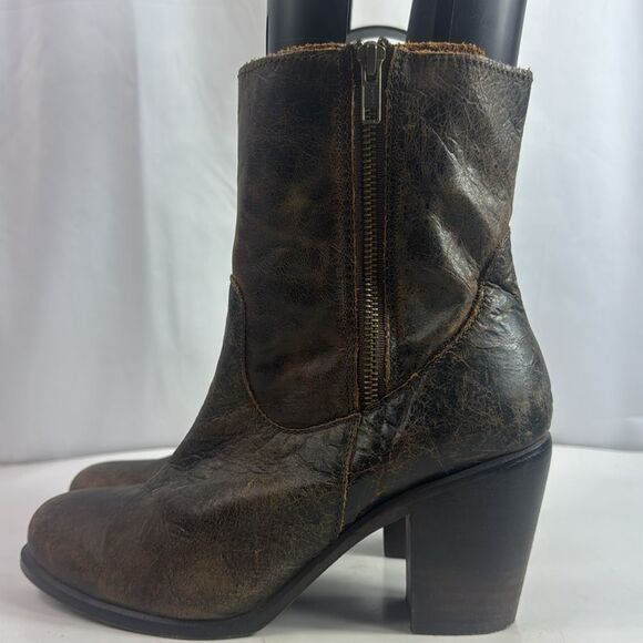 Corral Brown Ankle Boots - Picture 7 of 15